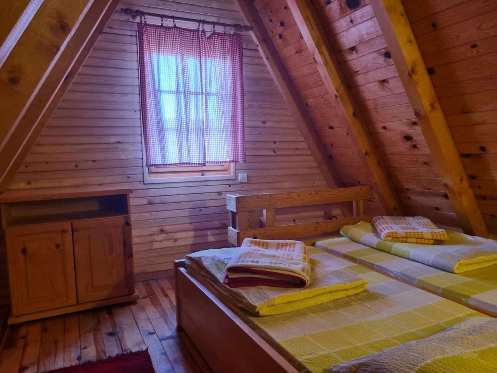 Draganovi Konaci Apartment Zaovine